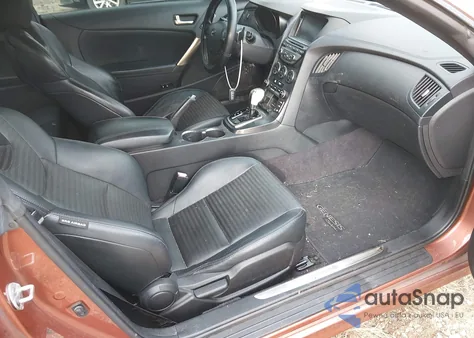 2013 Hyundai Genesis 3.8 Grand Touring z USA, uszkodzony, nr VIN KMHHU6KJ9DU094681